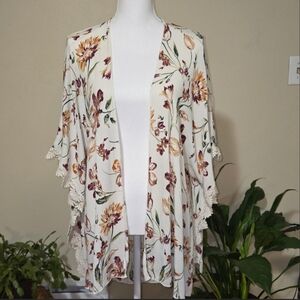 Emory Park Floral Kimono Size Medium